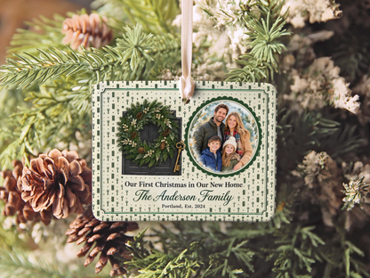Personalized Family Christmas Story Ornament – New Home